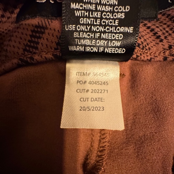 Studio by Torrid Brown Glen Plaid Trouser Pants β 30S (Short Inseam) - Picture 12 of 12